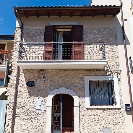 La Casa Di B Villa Paganica Exterior photo
